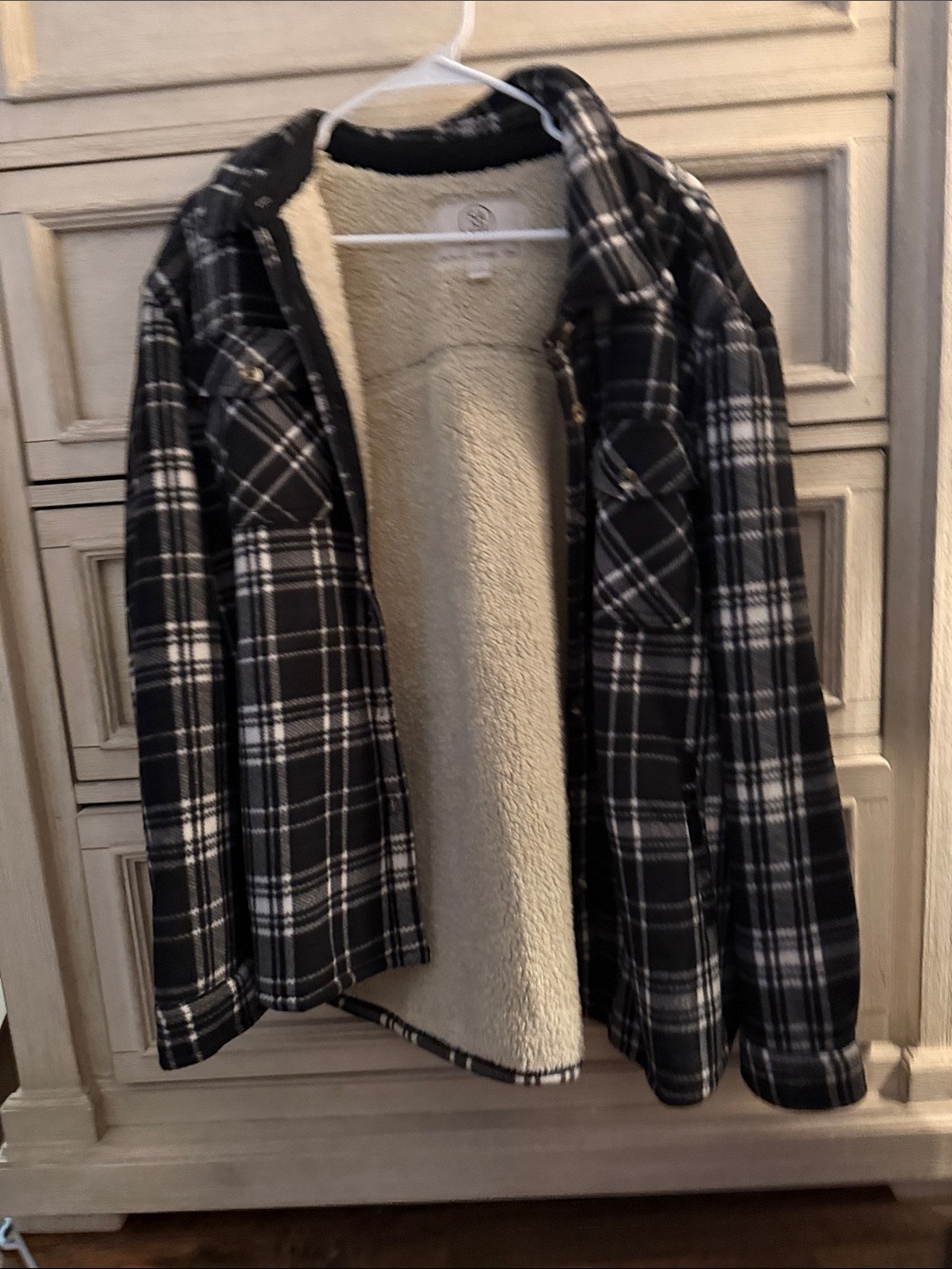 Plaid Sherpa-Lined Black & White Shirt Jacket